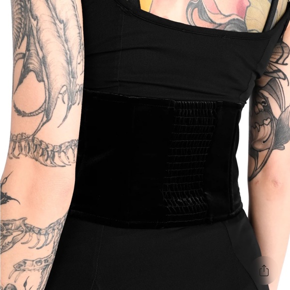 Foxblood Hannah Black Velvet Underbust Corset - Picture 3 of 5